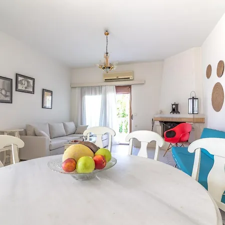Appartement Marilyn Boutique Near Sandy Agia Pelagia (Crete)