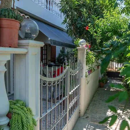 Appartement Marilyn Boutique Near Sandy *